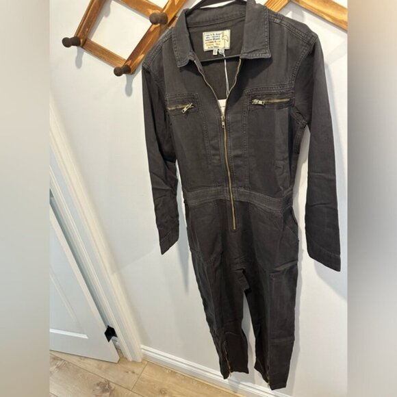 NWT - SANDRINE ROSE x FREE PEOPLE BLACK & GOLD JUMPSUIT- Size small - Picture 11 of 16